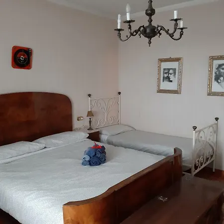 فندق مبيت وإفطار Oasis مونتيه سان بياجو
