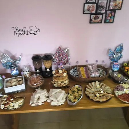 فندق مبيت وإفطار Oasis *